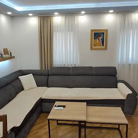 Daire Modern Downtown With Free Parking
